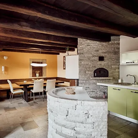 Σπίτι διακοπών Tmbin's Barn - Nature, Horses, Family