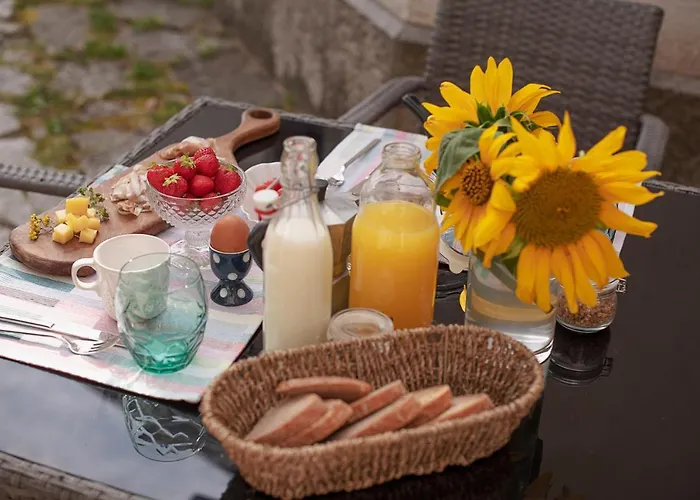 Tmbin's Barn - Nature, Horses, Family