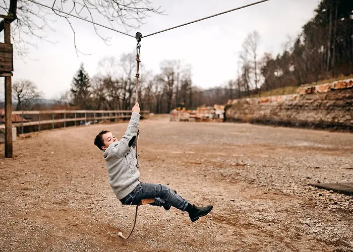 Dom wakacyjny Tmbin's Barn - Nature, Horses, Family Sežana