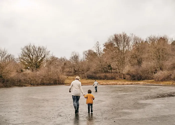 Tmbin's Barn - Nature, Horses, Family * Sežana