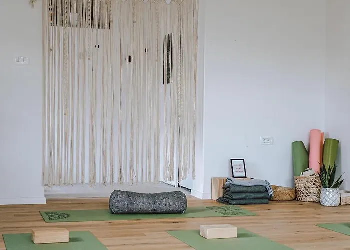 Tmbin's Barn - Nature, Horses, Family * Sežana